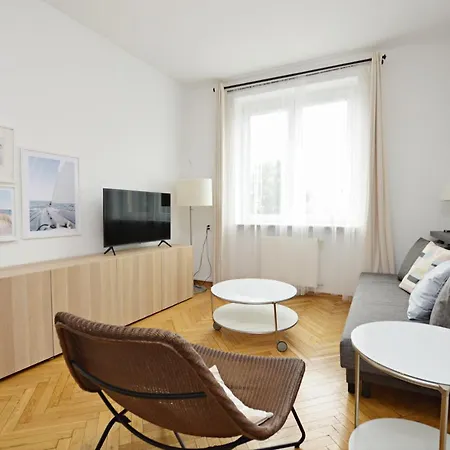 Przytulny 3city Z Balkonem W Gdyni By Renters Apartment Gdynia