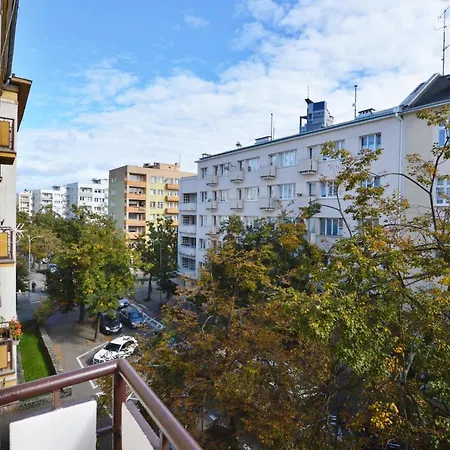 Apartment Przytulny 3city Z Balkonem W Gdyni By Renters *